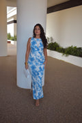 Vestido estampado azul e branco