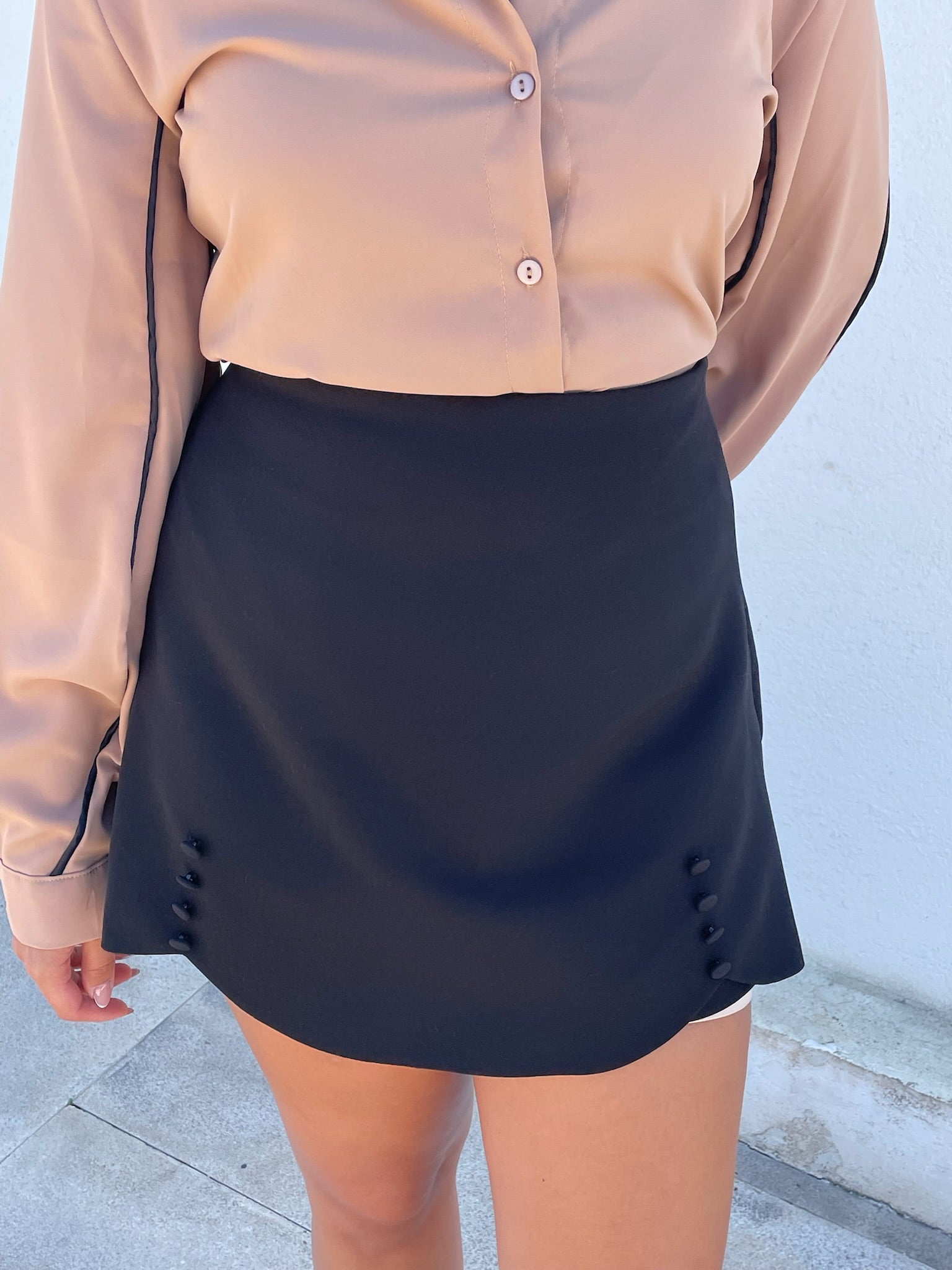 Saia calção preta formal