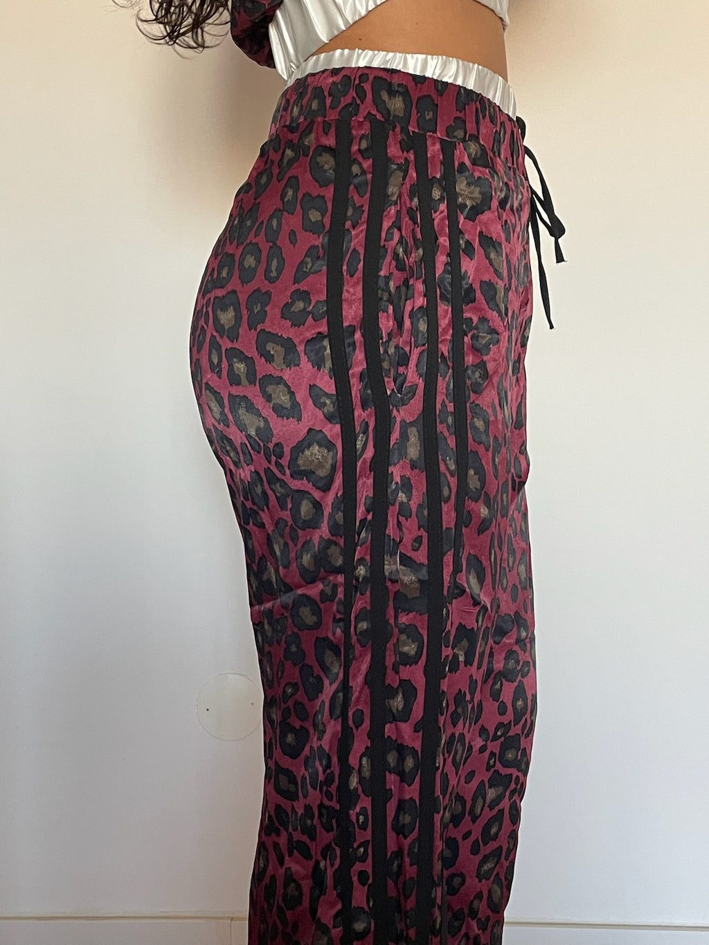 Conjunto bordô tigresa