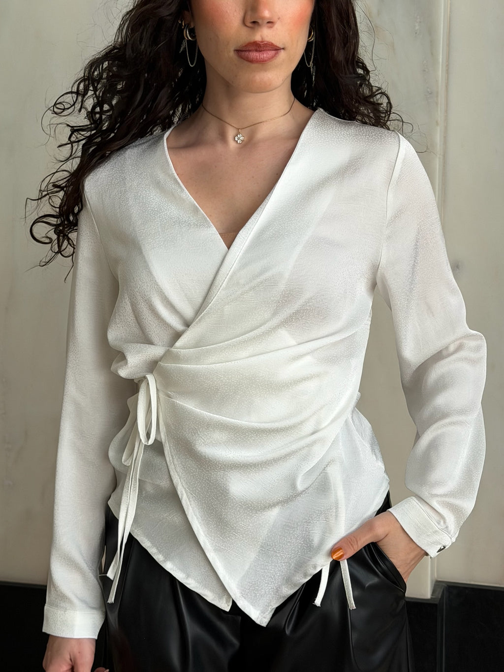 Camisa cruzada