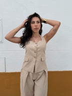 Conjunto pantalona e top bege