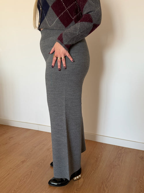 Calça pantalona de malha grossa