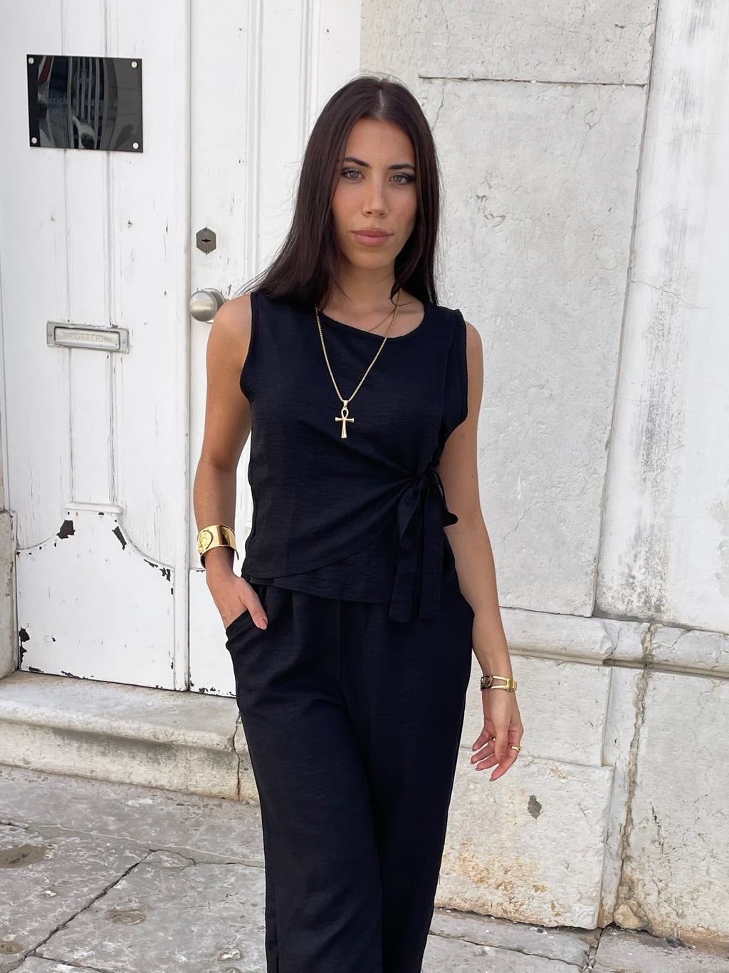 Conjunto com atilho
