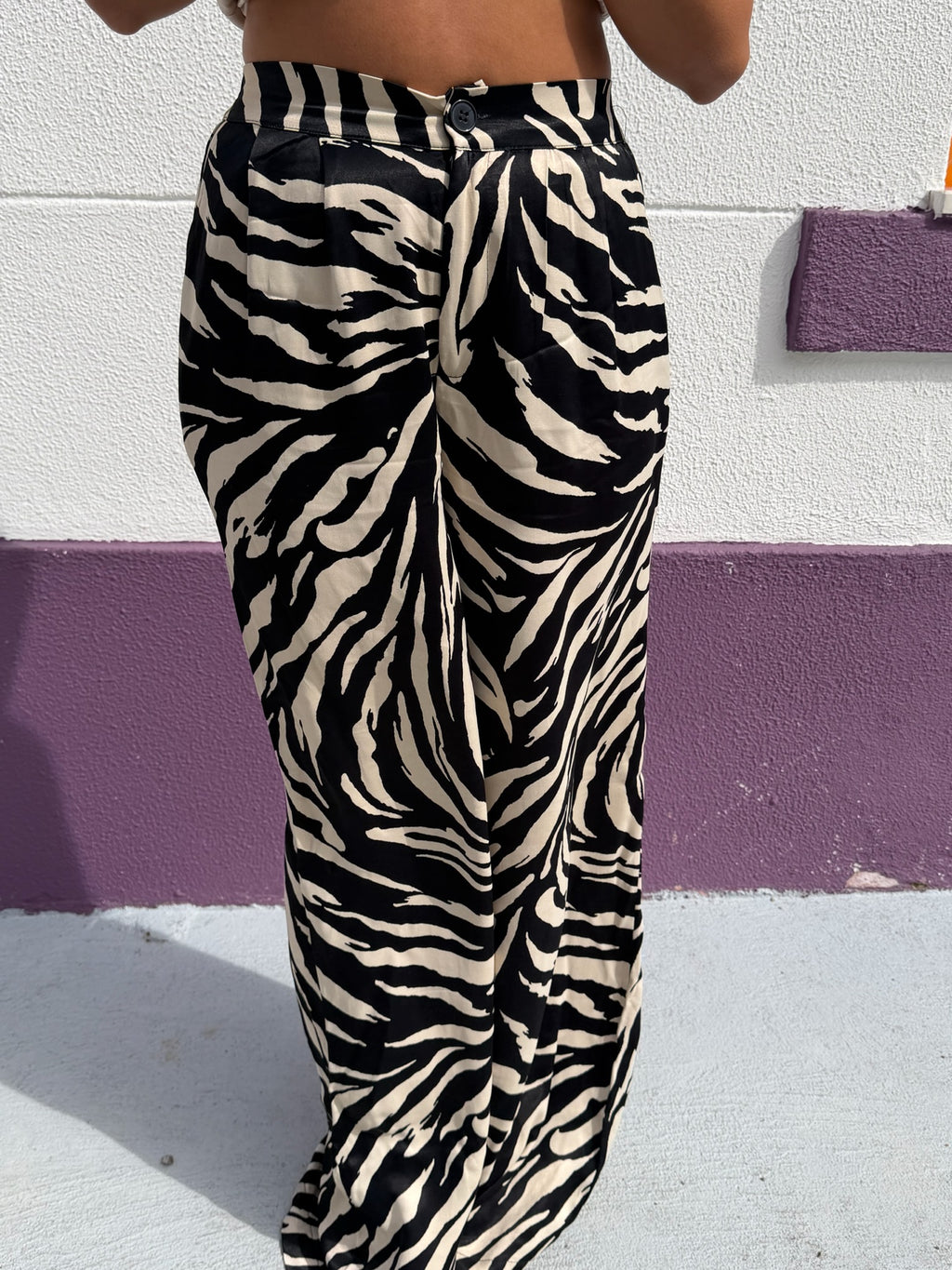 Calça padrão zebra