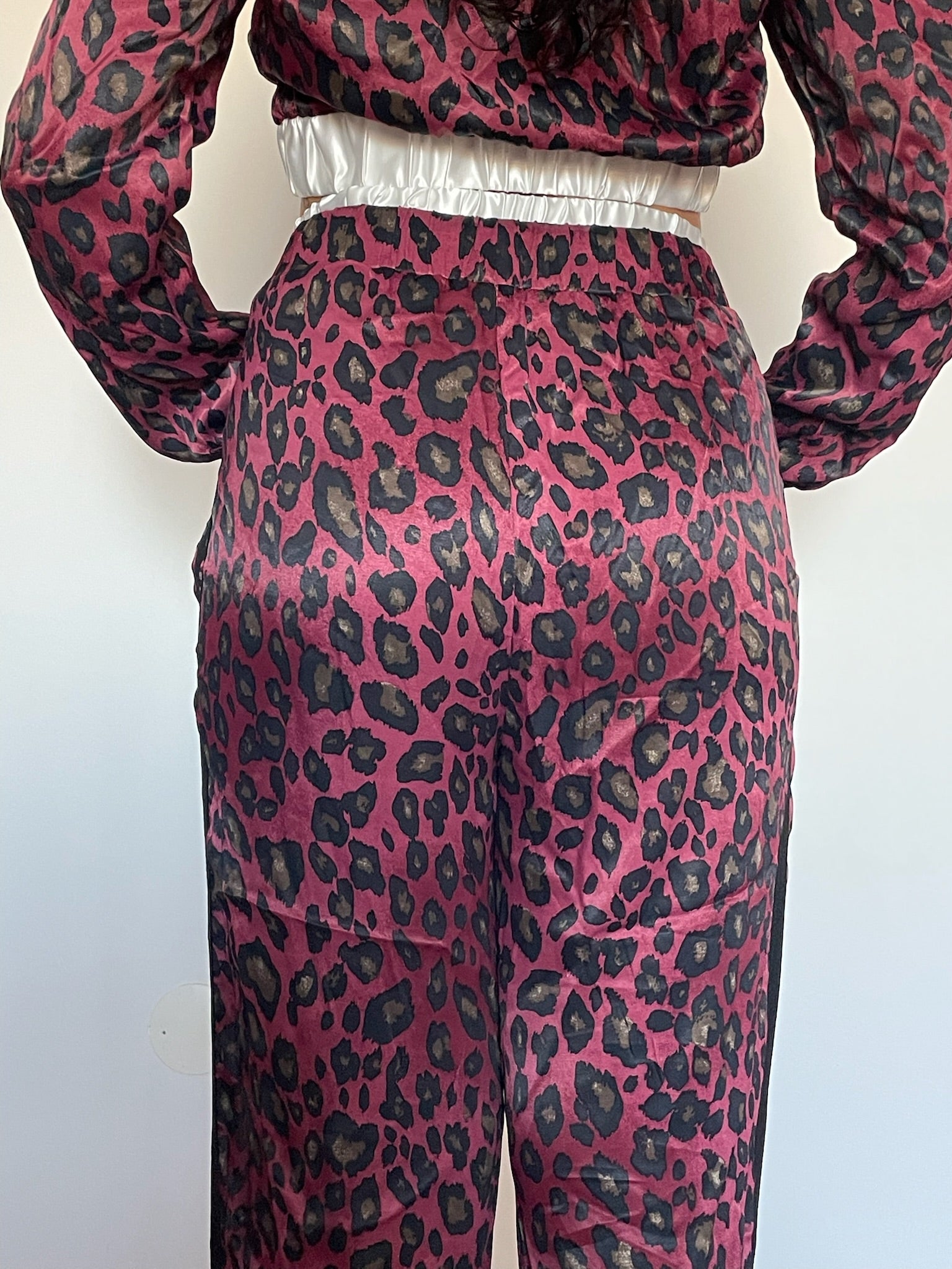 Conjunto bordô tigresa